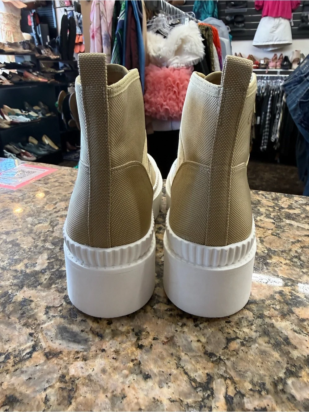 Calvin Klein Jeans Berti Platform Lug Sole Ankle Boots Natural Canvas Zip size 9